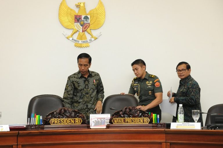 Jokowi Perintahkan Reformasi Total Manajemen Aparatur Sipil Negara